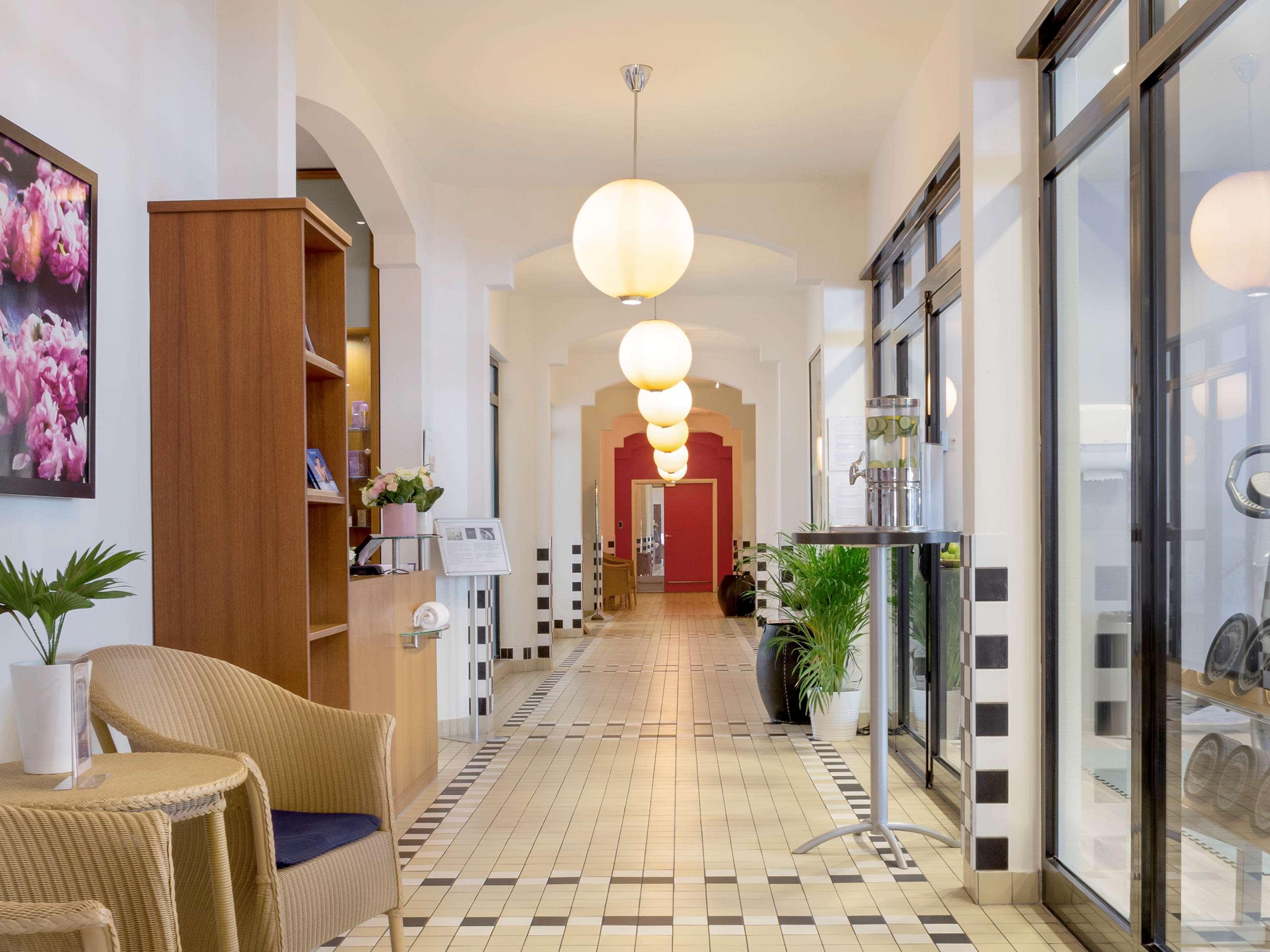 Novotel Paris Roissy Cdg Convention Exterior photo